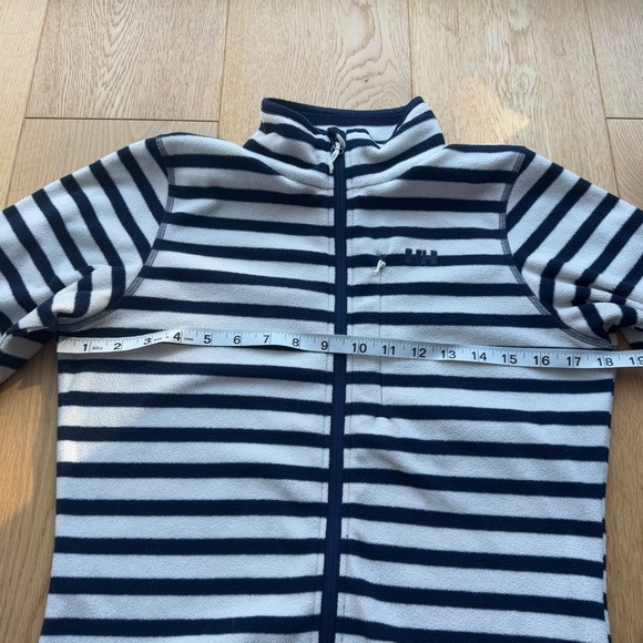 HELLY HANSEN  WOMEN BYKLE GRAPHIC FLEECE STRIPED BLUE AND WHITE - M - Picture 9 of 11